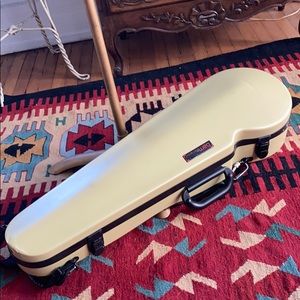 BAM contoured violin 🎻 case EUC in anise